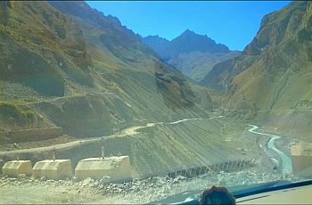 Key to Chandrataal via Kunzum la pass